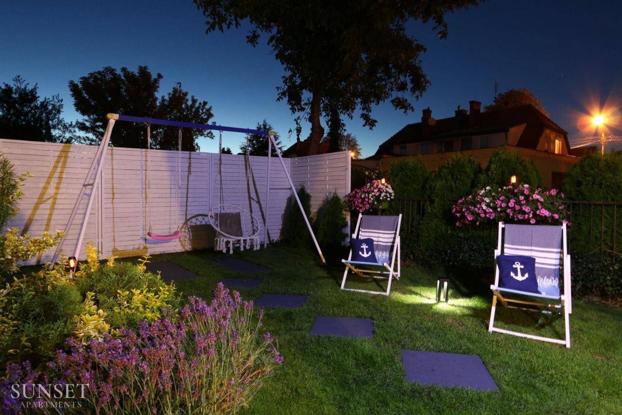 Sunset Apartments - Domek Z Ogrodem Grilem I Parkingiem! Swinoujscie Exterior foto