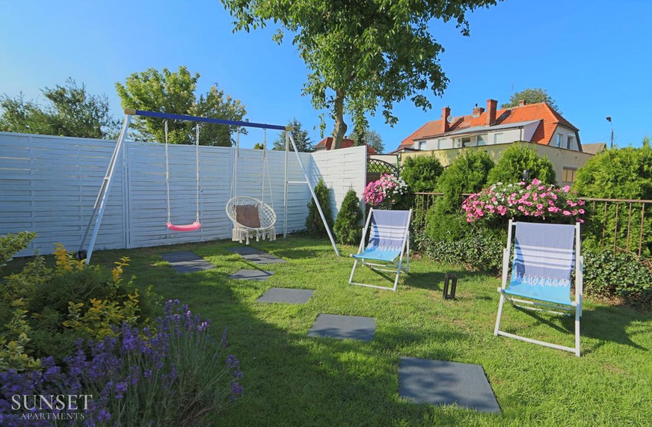 Sunset Apartments - Domek Z Ogrodem Grilem I Parkingiem! Swinoujscie Exterior foto
